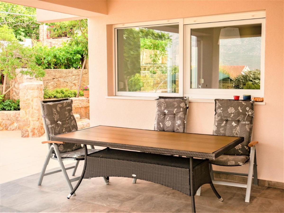 ווינייראץ Apartment Sea&Mountain מראה חיצוני תמונה