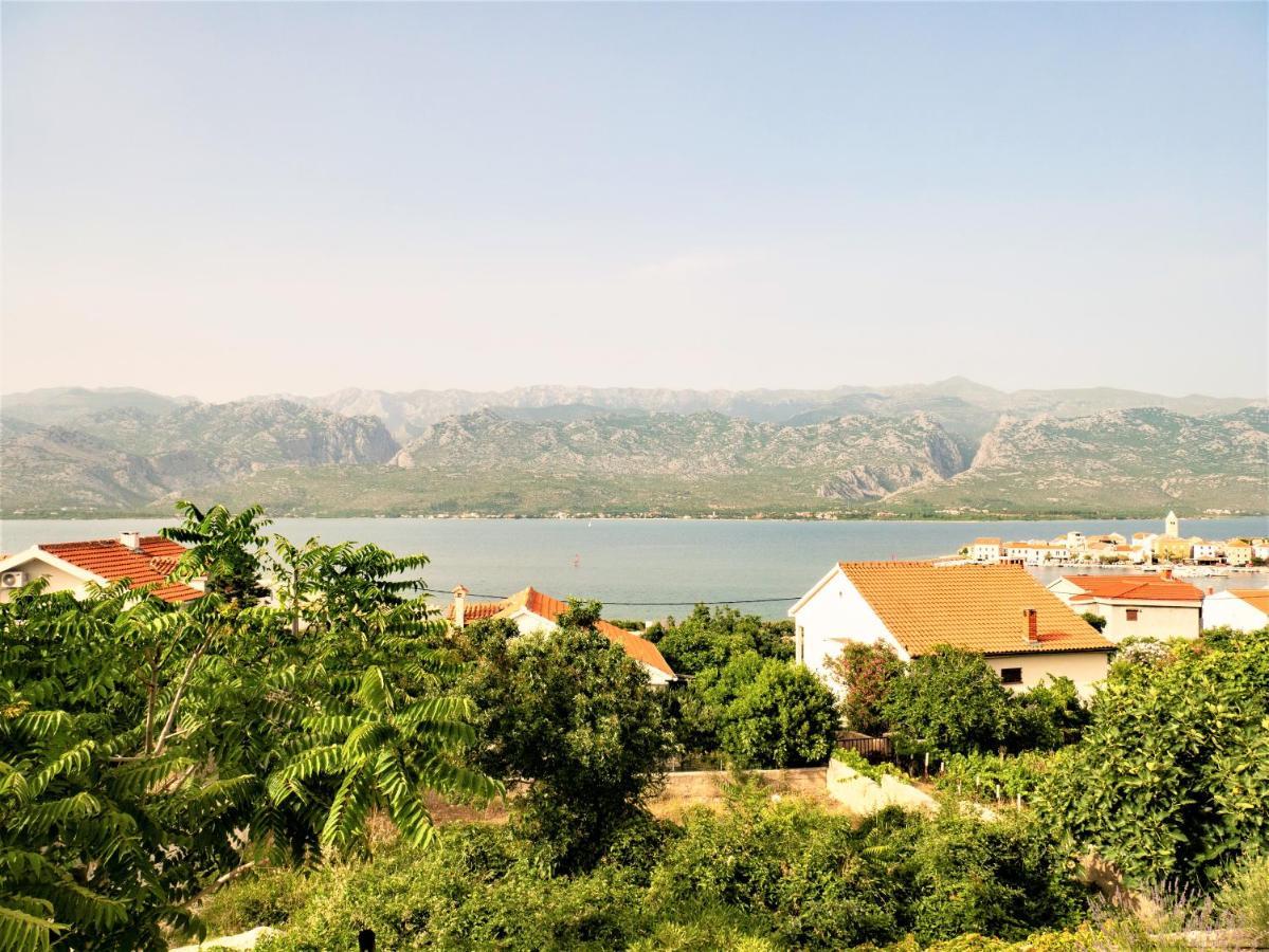 ווינייראץ Apartment Sea&Mountain מראה חיצוני תמונה